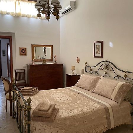 Вилла Half House Флоридия Экстерьер фото